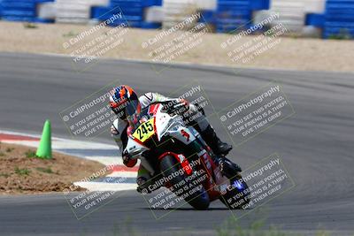 media/Apr-30-2023-CRA (Sun) [[020fcf5d43]]/Race 3-1000 Amateur Supersport/